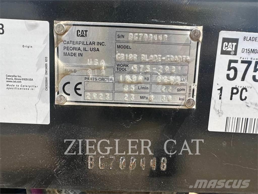 CAT WT-SSL スキッドステアローダー