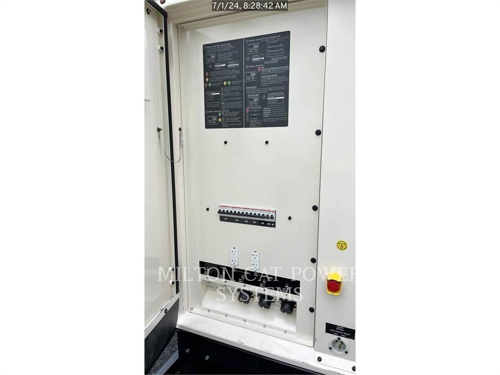 CAT XQ 230 その他の発電機