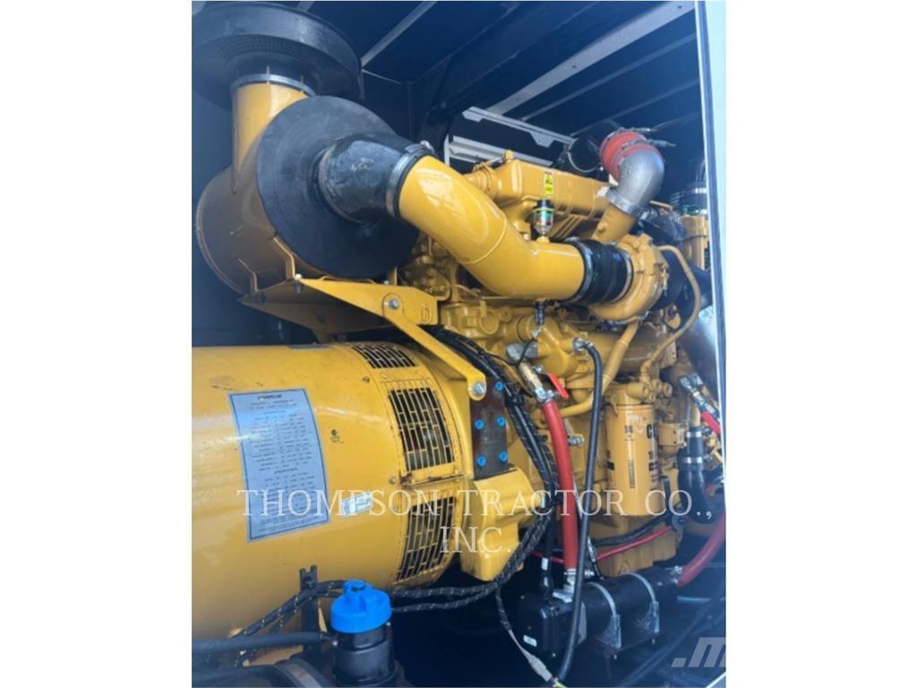 CAT XQ 425 その他の発電機