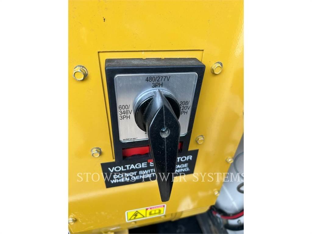 CAT XQ-60 48KW その他の発電機