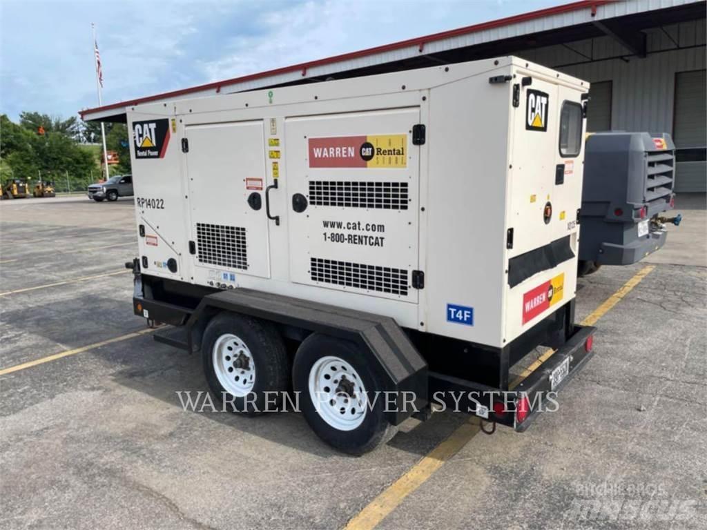 CAT XQ125 T4F その他の発電機