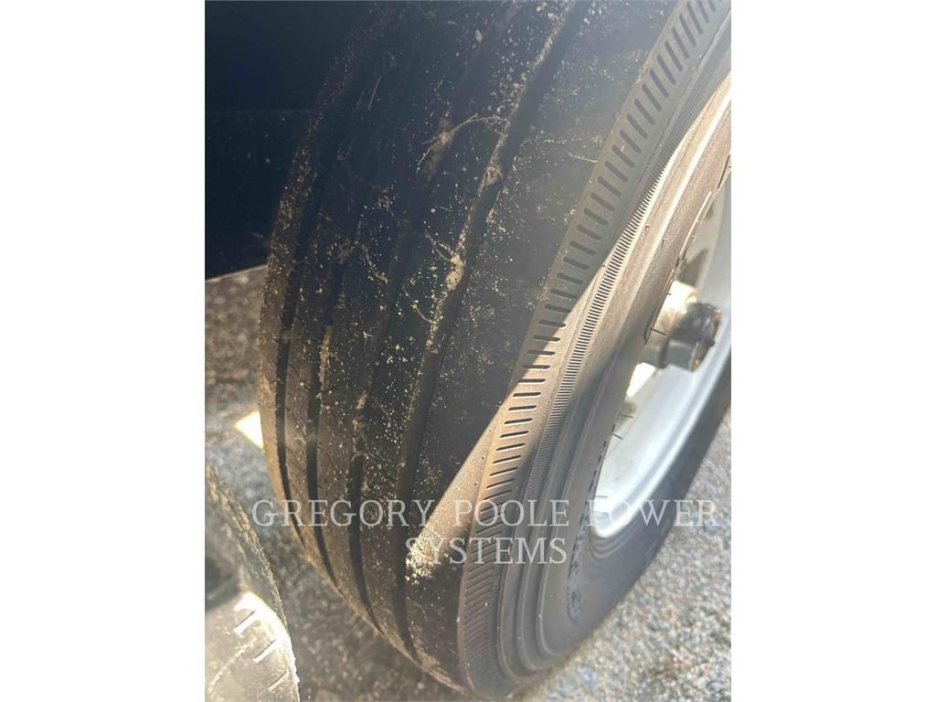 CAT XQ200 その他の発電機