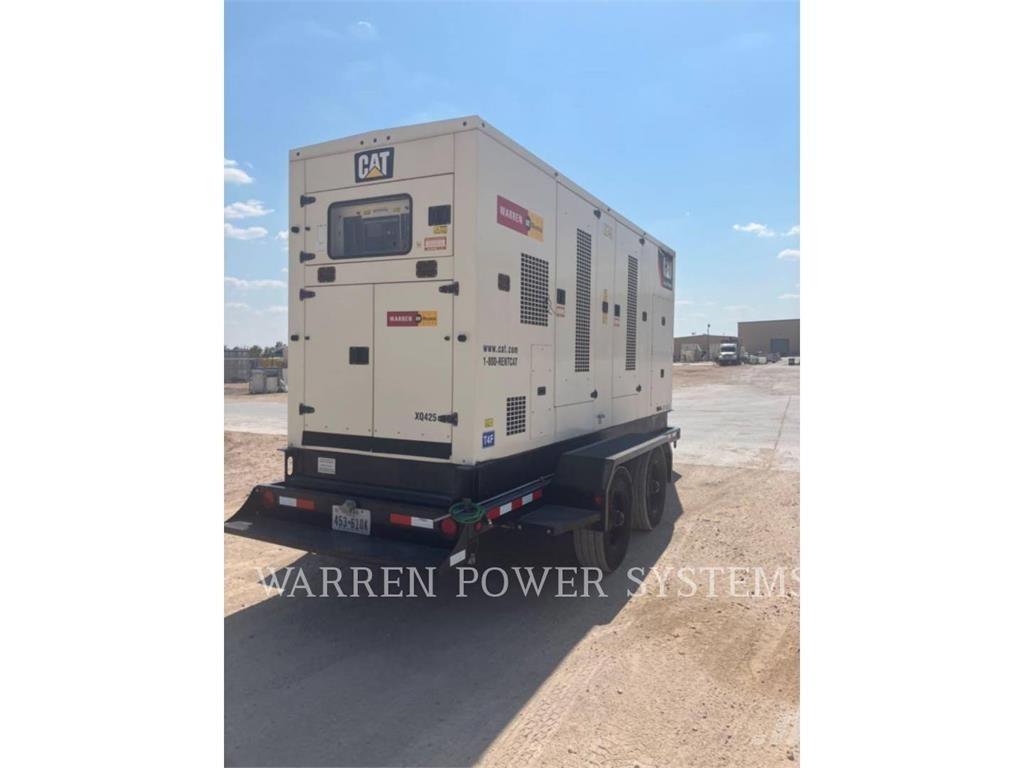 CAT XQ425 T4F その他の発電機