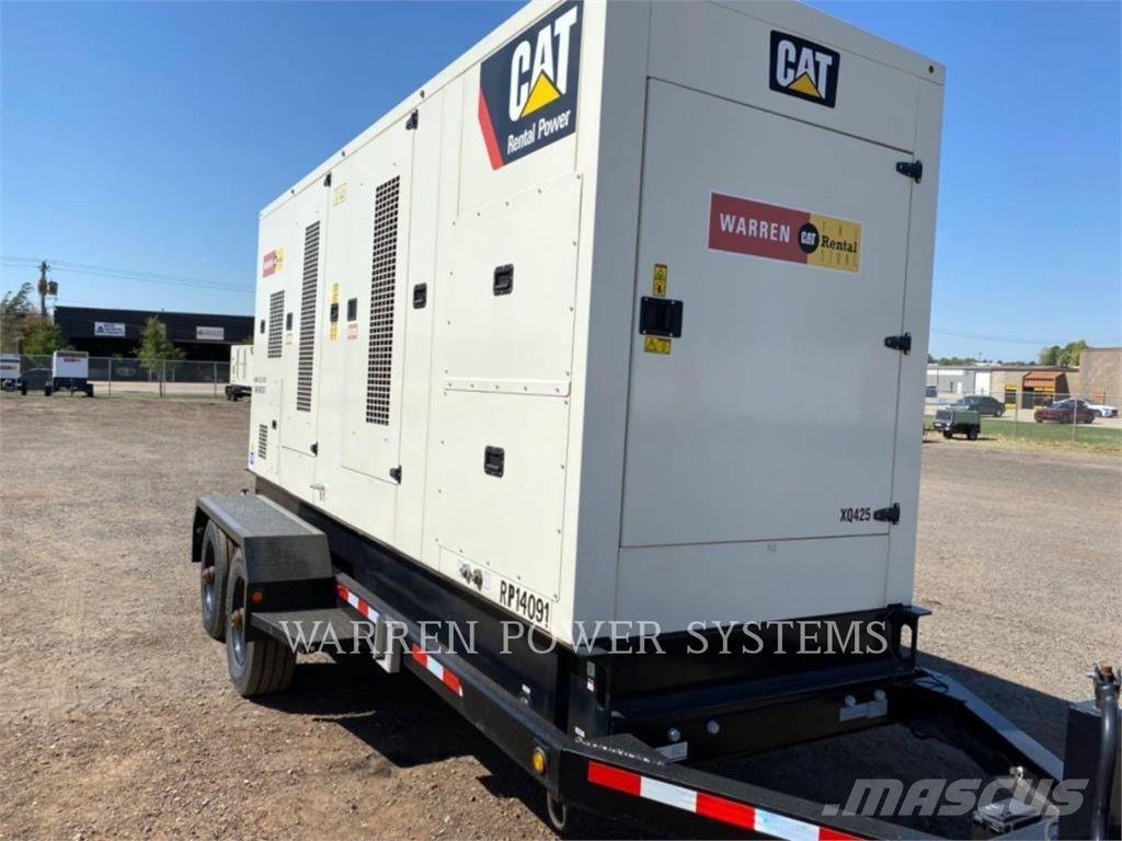 CAT XQ425 T4F その他の発電機