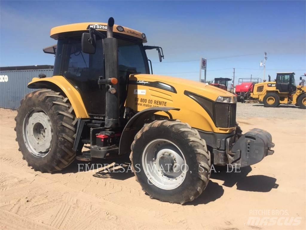 Challenger MT525D 4WD トラクター