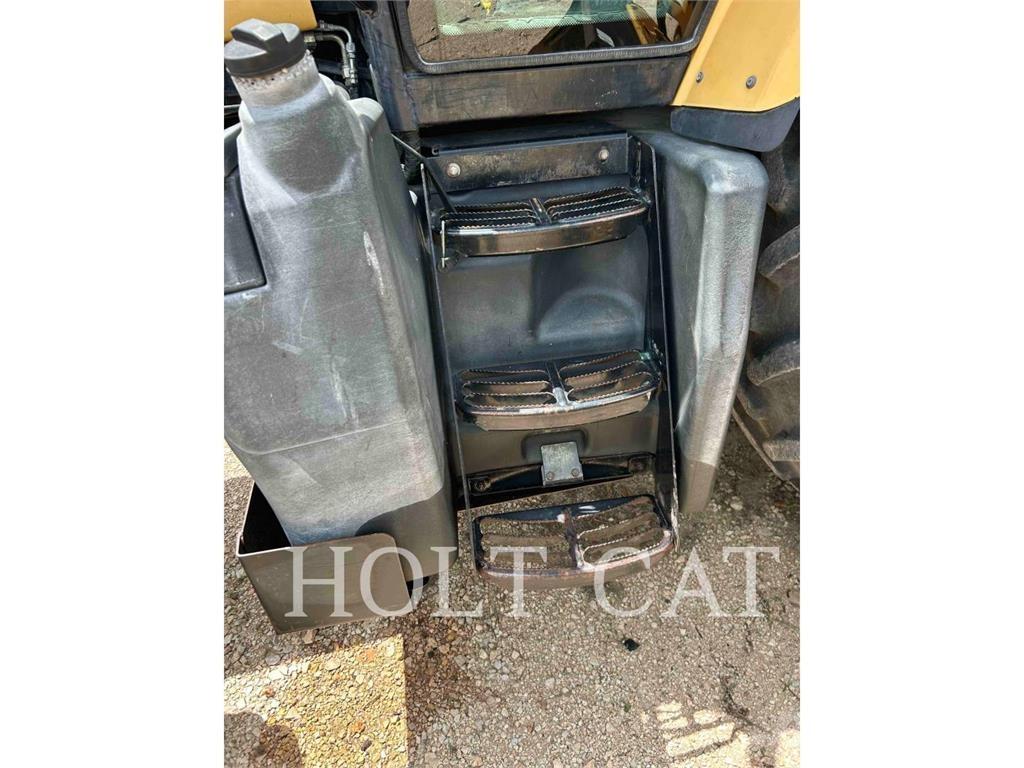 Challenger MT535B トラクター