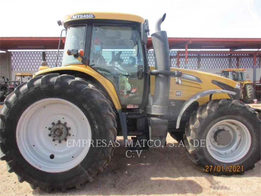 Challenger MT545D 4WD トラクター