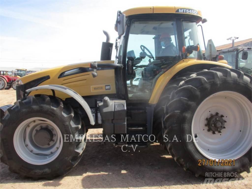 Challenger MT545D 4WD トラクター