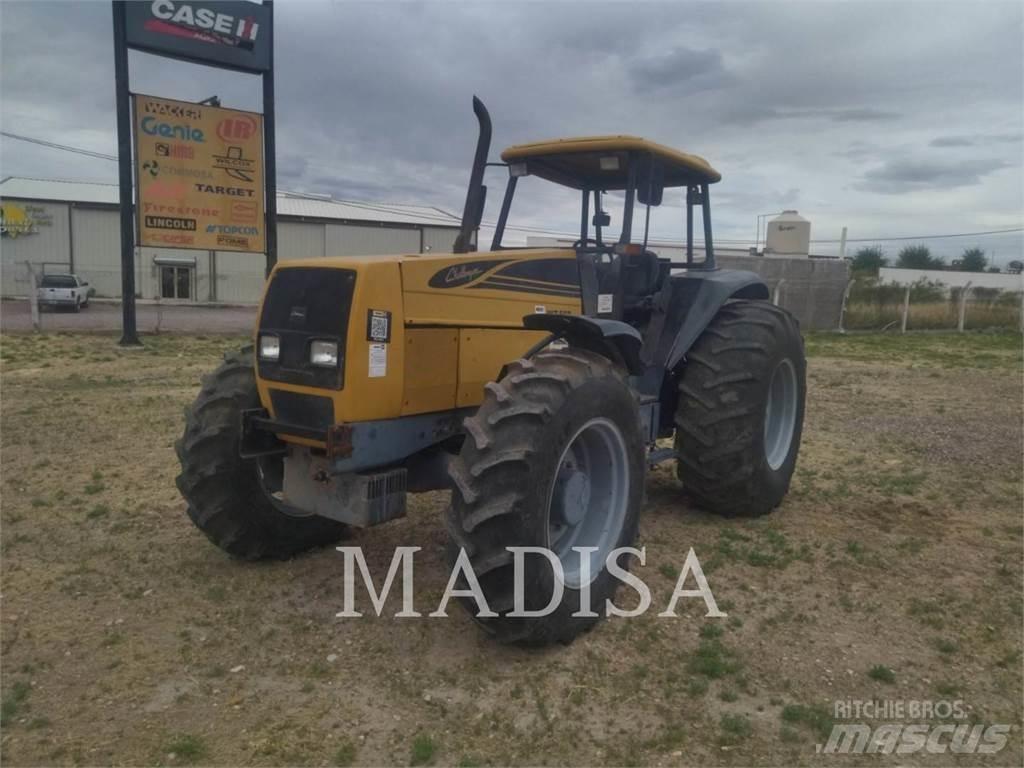 Challenger WT560-4WD トラクター