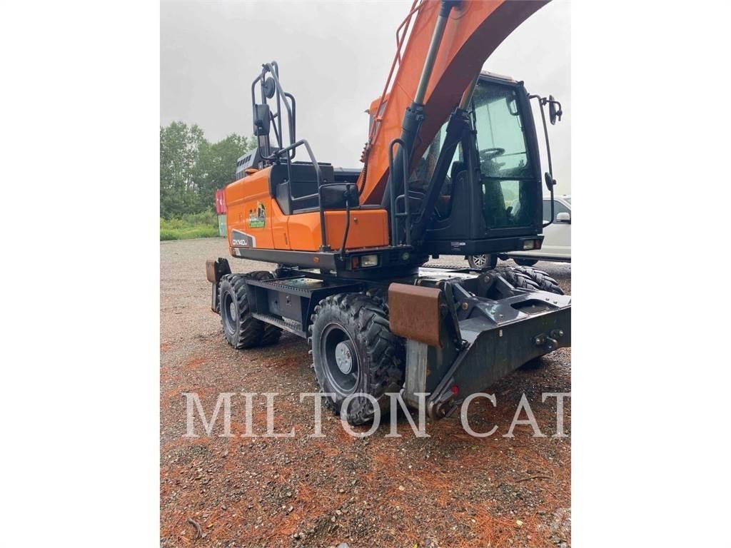 Doosan DX140W-5 ホイール式油圧ショベル（パワーショベル・ユンボ・バックホー）
