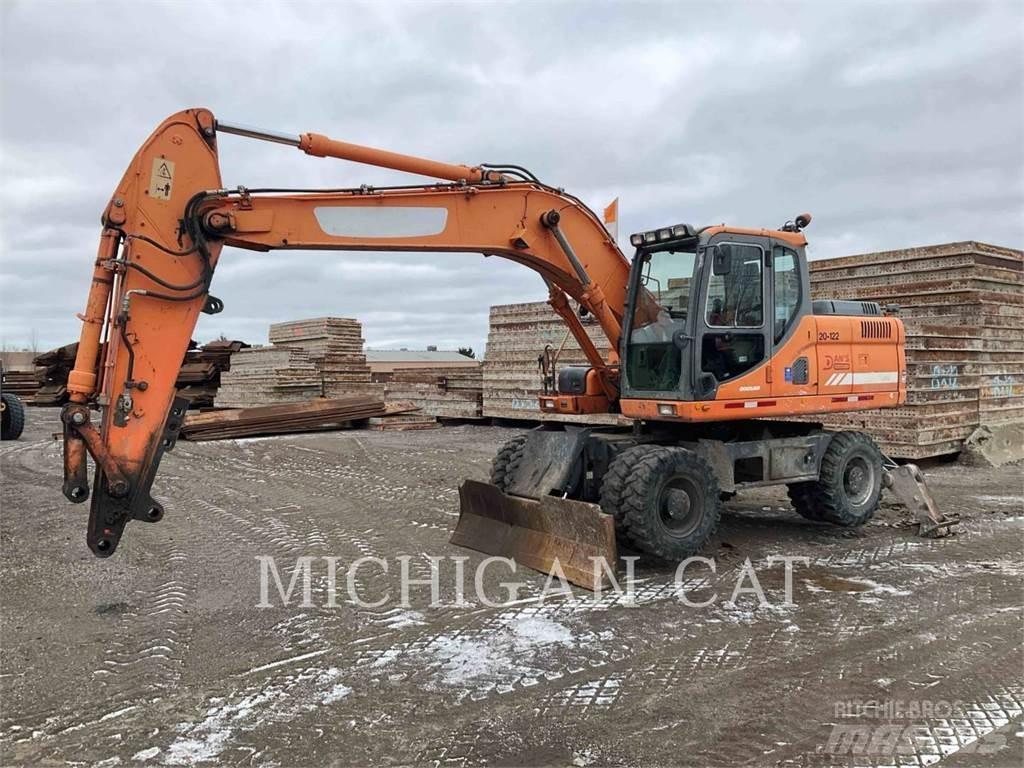 Doosan DX190W ホイール式油圧ショベル（パワーショベル・ユンボ・バックホー）