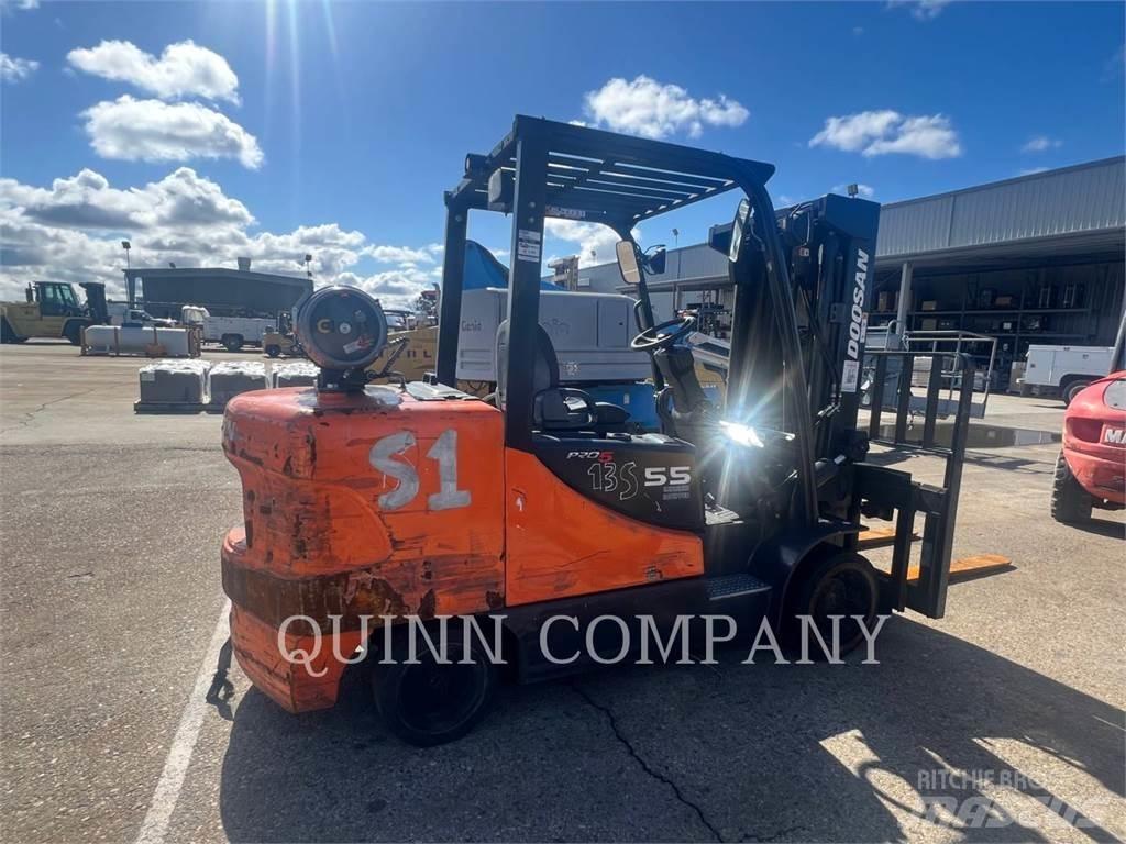 Doosan GC55C-5 フォークリフト - その他