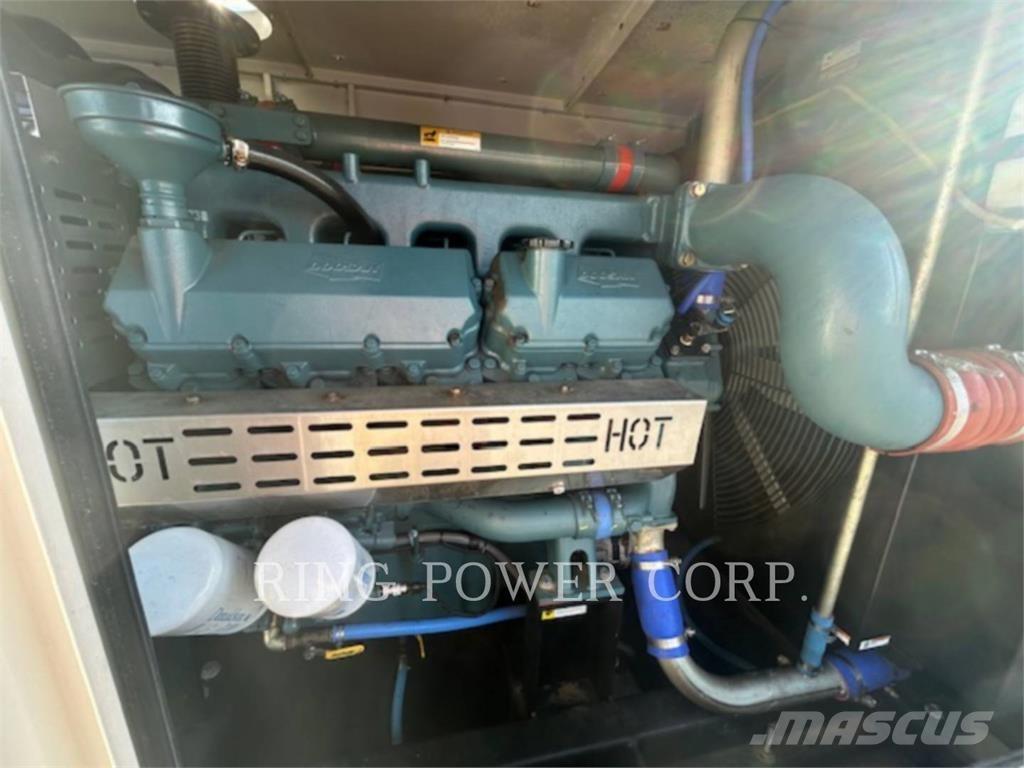 Doosan P180FE 産業用エンジン