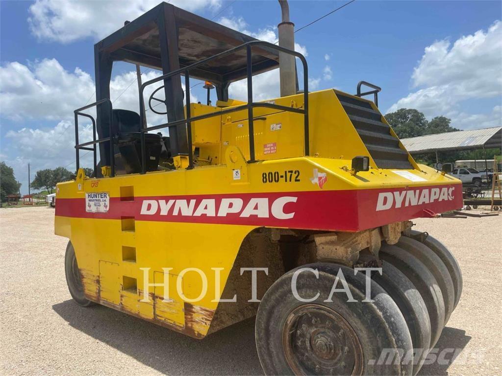 Dynapac CP271 タイヤローラ