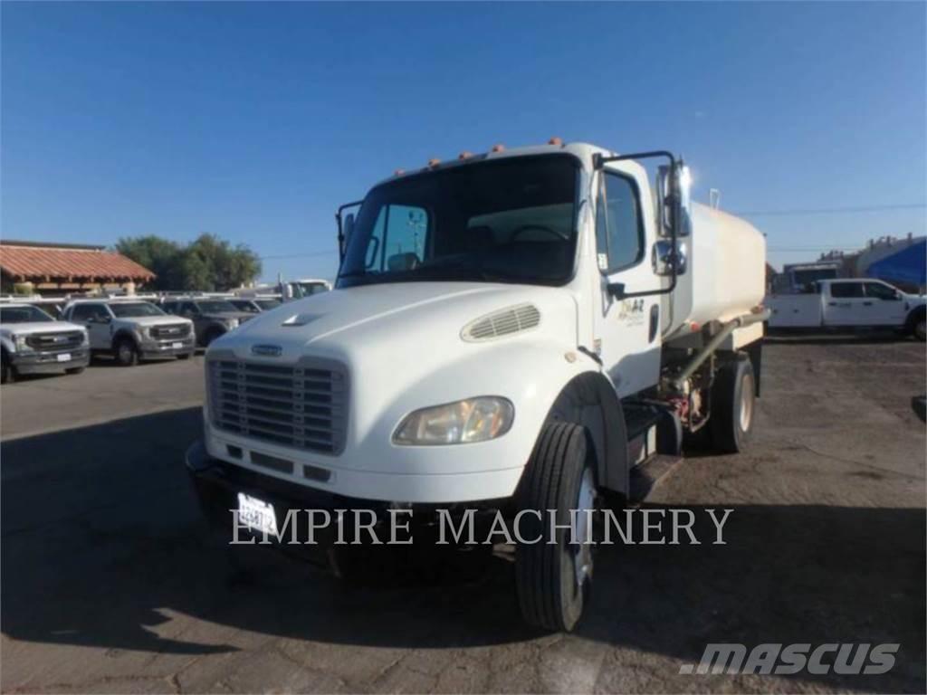 Freightliner 2K WT タンカートラック