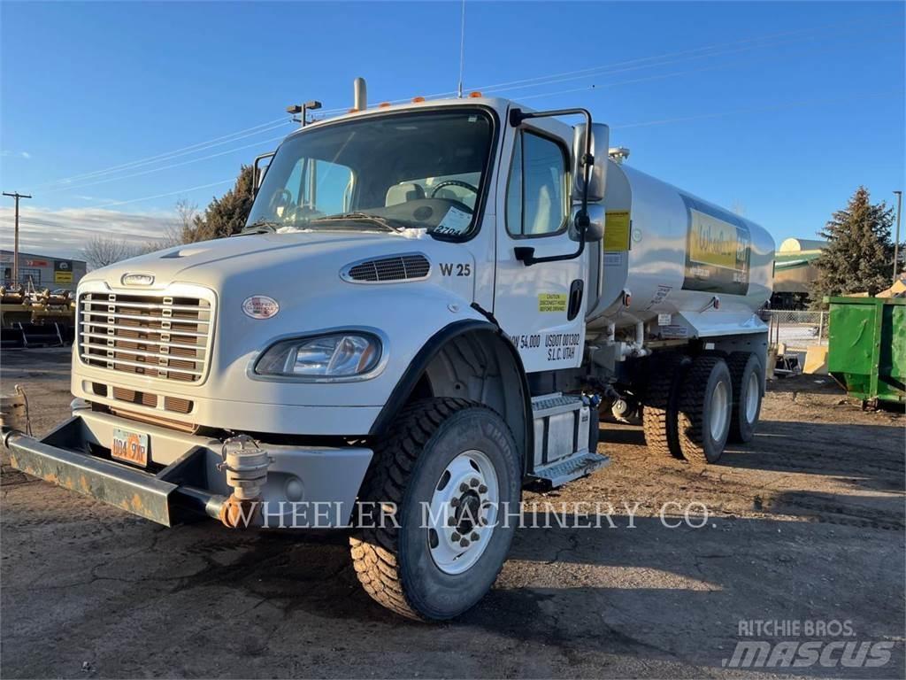 Freightliner WT4000 A タンカートラック