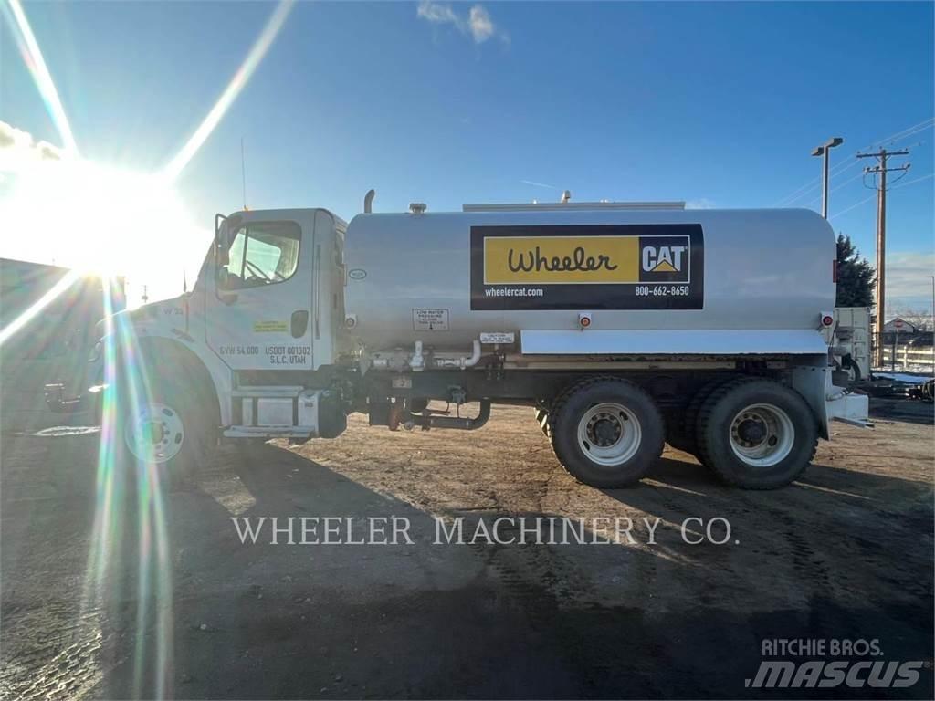 Freightliner WT4000 A タンカートラック