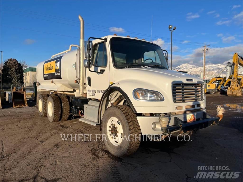Freightliner WT4000 A タンカートラック