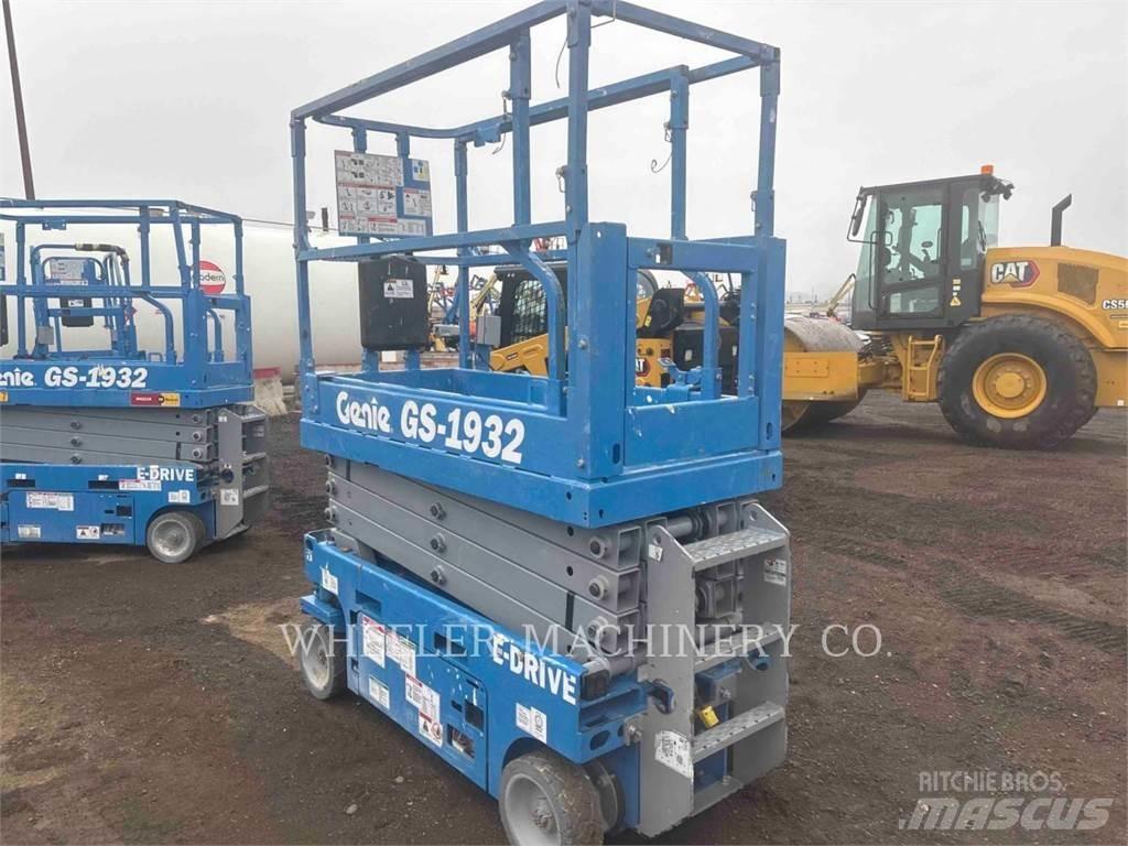 Genie GS1932 シザースリフト