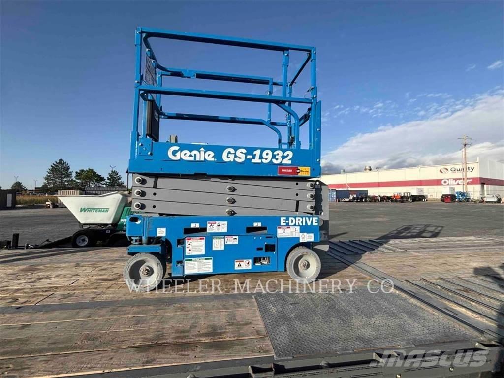 Genie GS1932 シザースリフト