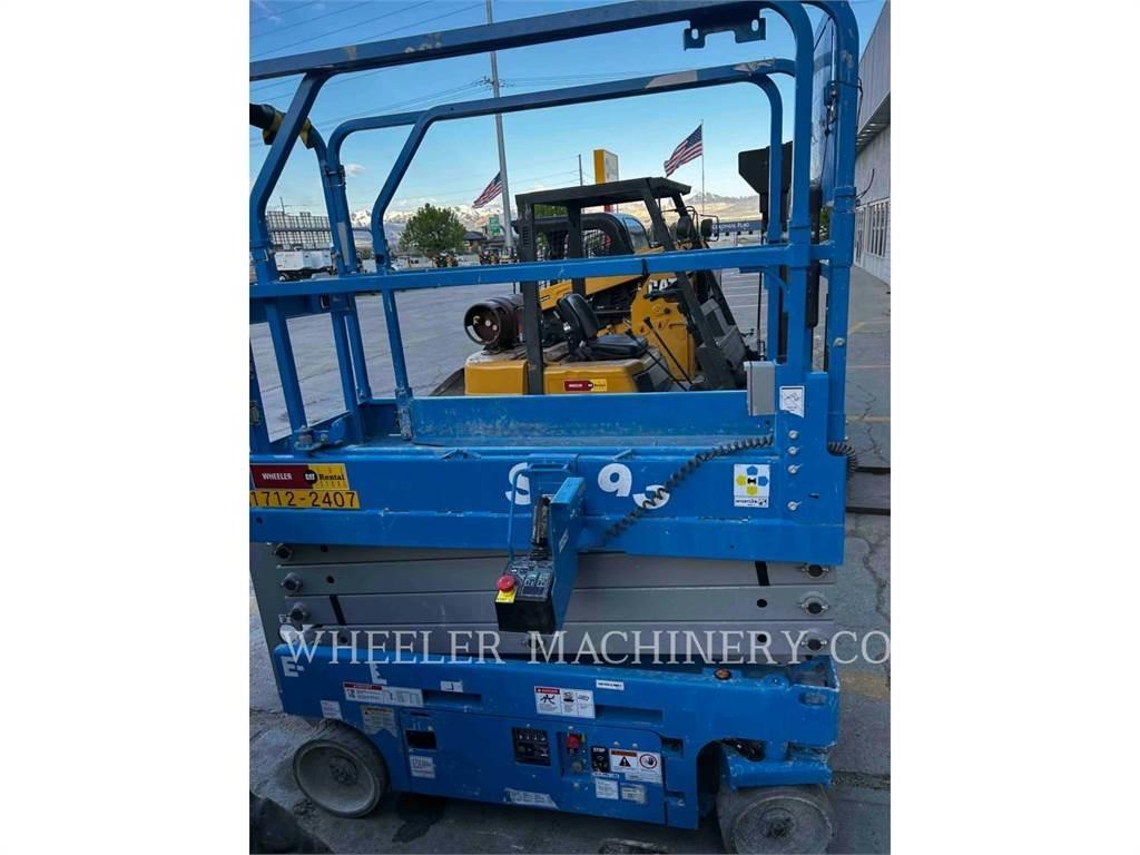 Genie GS1932 シザースリフト