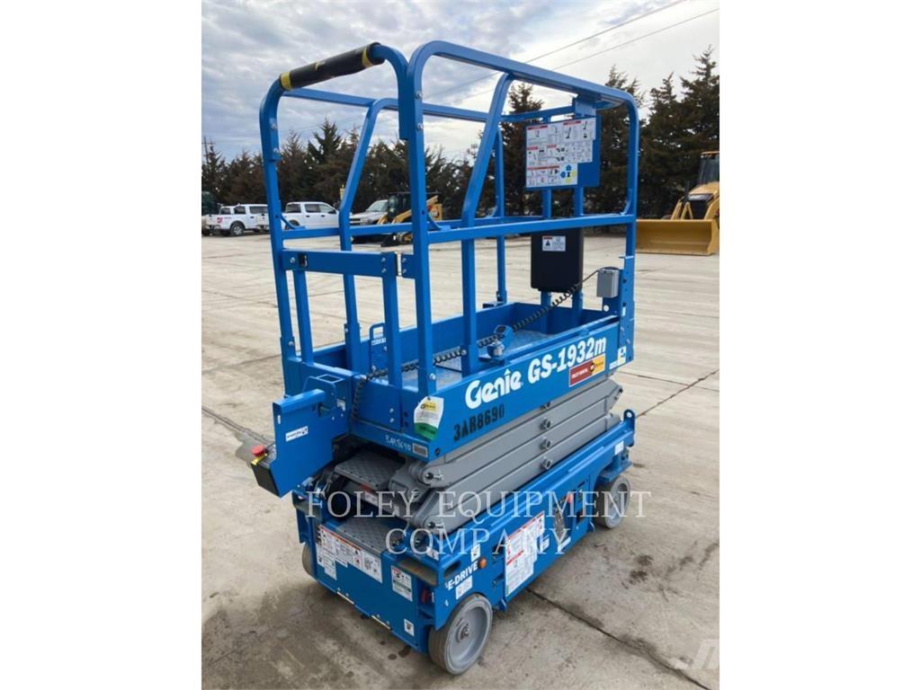Genie GS1932M シザースリフト
