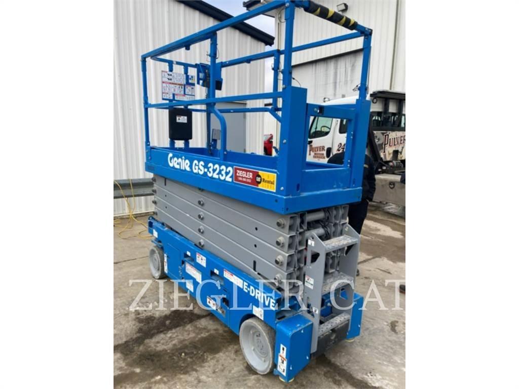 Genie GS3232 シザースリフト