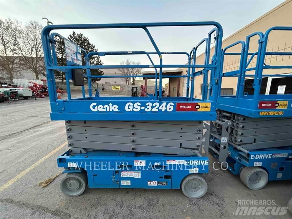 Genie GS3246 シザースリフト