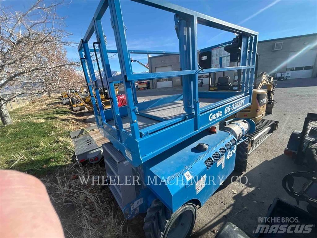 Genie GS3268 RT シザースリフト
