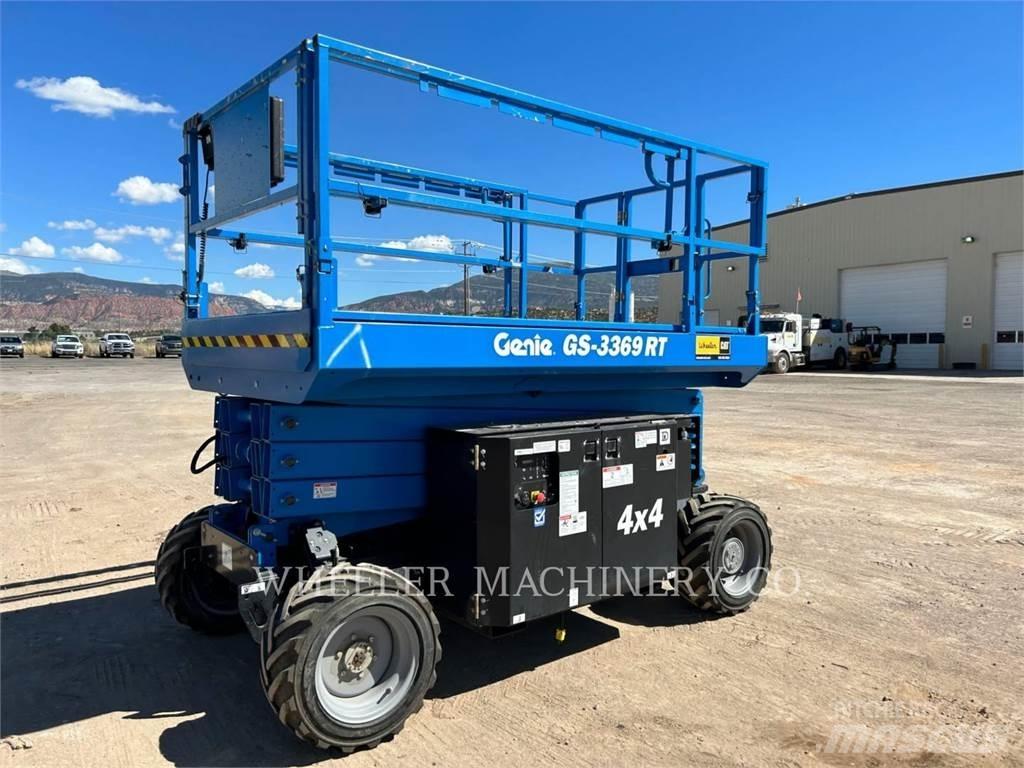 Genie GS3369 RT シザースリフト