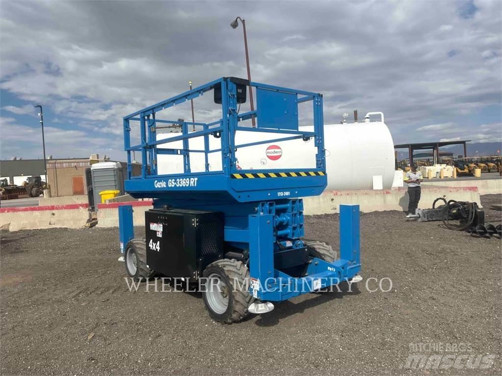Genie GS3369 RT シザースリフト