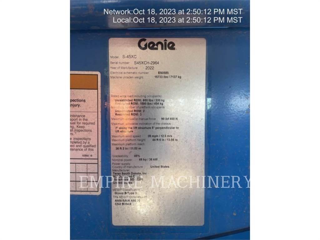 Genie S45 XC ブームリフト　屈伸型