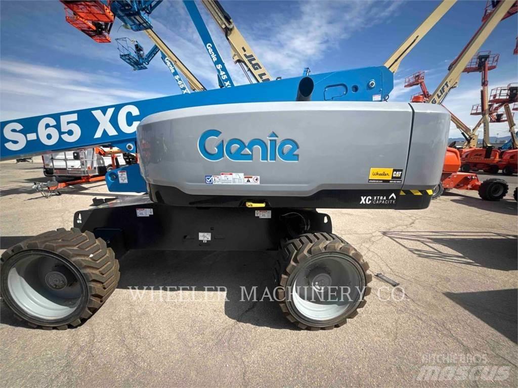 Genie S65XC ブームリフト　屈伸型