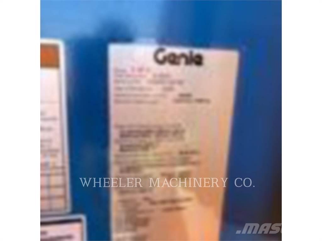 Genie S65XC SP ブームリフト　屈伸型