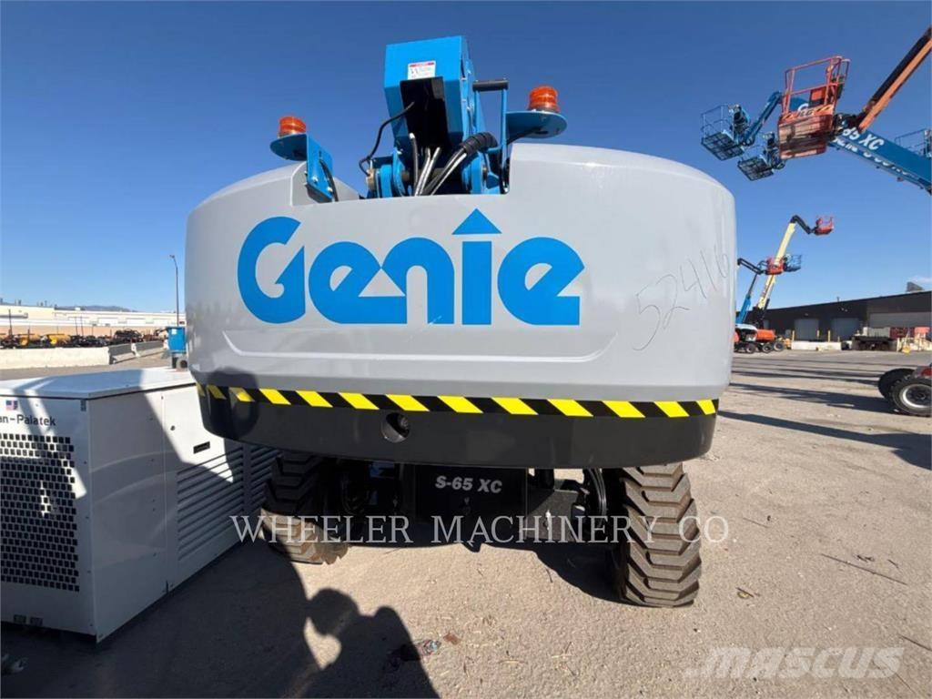 Genie S65XC SP ブームリフト　屈伸型