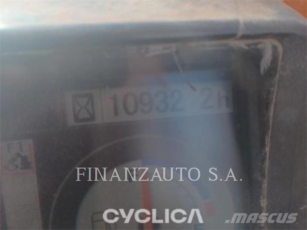 Hitachi ZX210 大型油圧ショベル12t以上（パワーショベル・ユンボ）