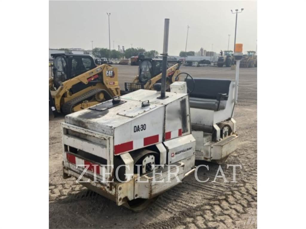 Ingersoll Rand DA30 ソイルコンパクター