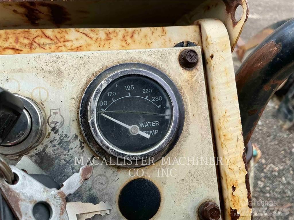 Ingersoll Rand SD70 振動ローラ
