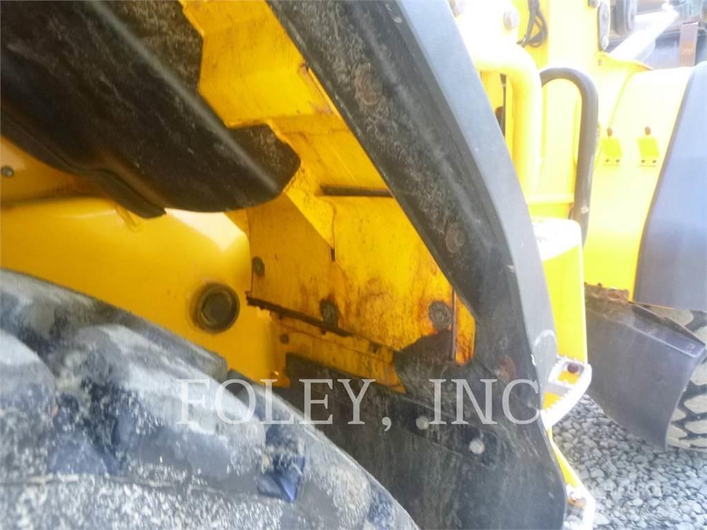 JCB 427 HT T4F ホイールローダー・タイヤショベル