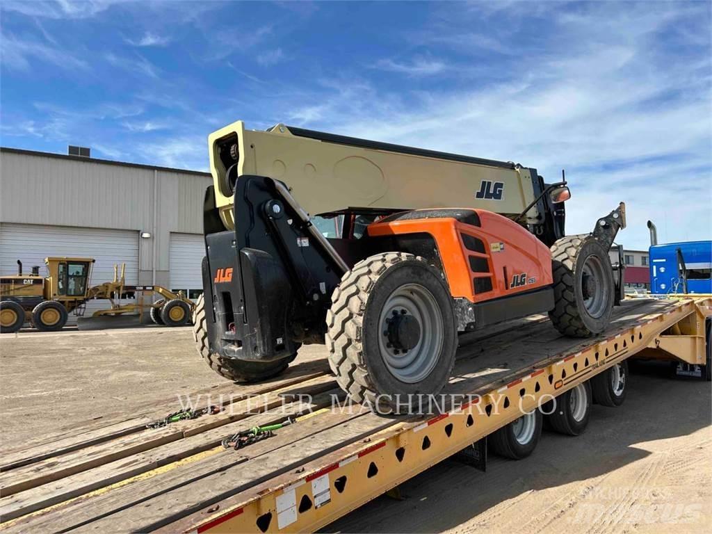 JLG 1055 テレスコーピックハンドラー