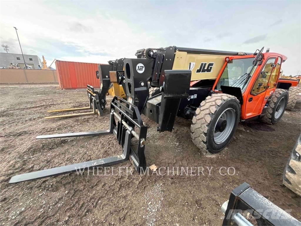 JLG 1255 テレスコーピックハンドラー
