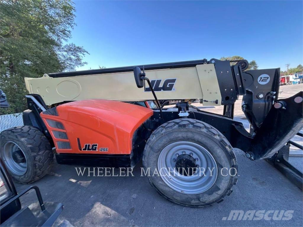 JLG 1255 テレスコーピックハンドラー