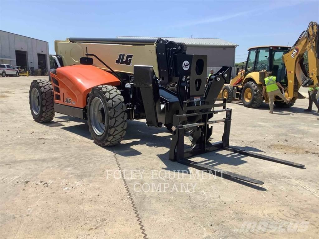 JLG 1255 テレスコーピックハンドラー