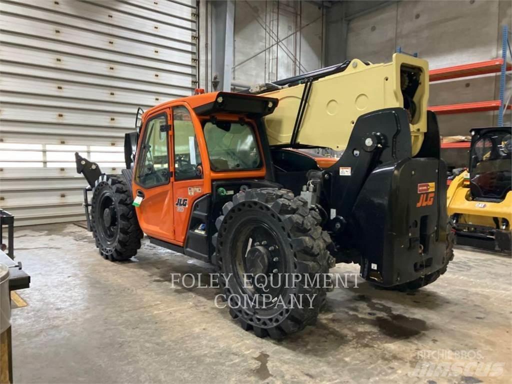 JLG 1255C テレスコーピックハンドラー