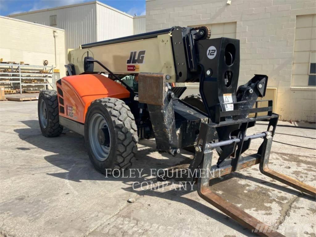 JLG 1255C テレスコーピックハンドラー