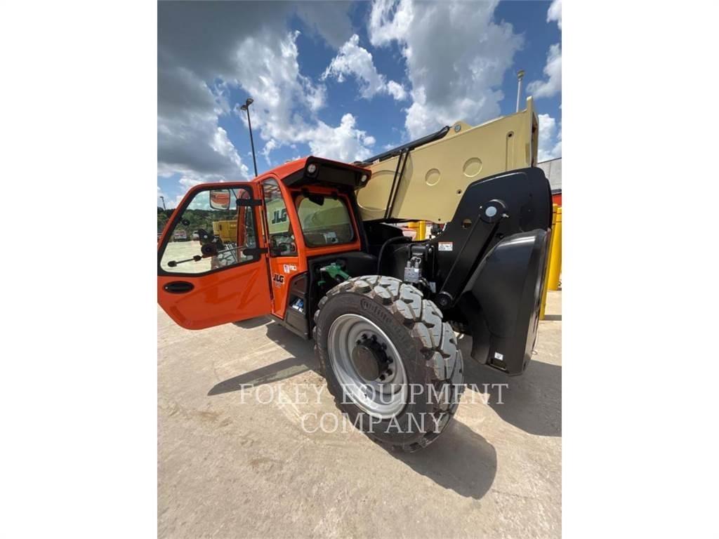 JLG 1255C テレスコーピックハンドラー