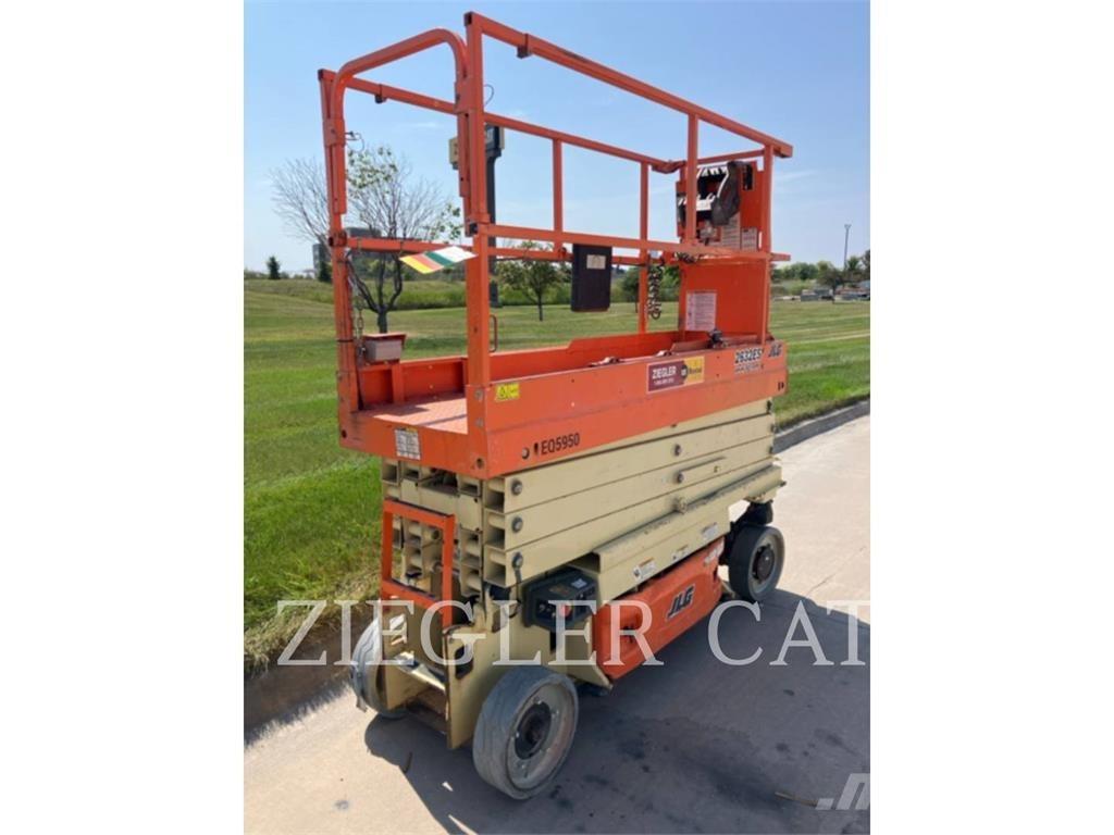 JLG 2632ES シザースリフト