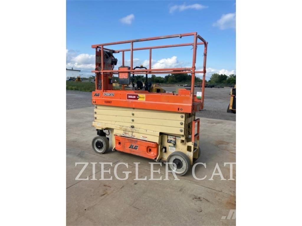 JLG 2632ES シザースリフト