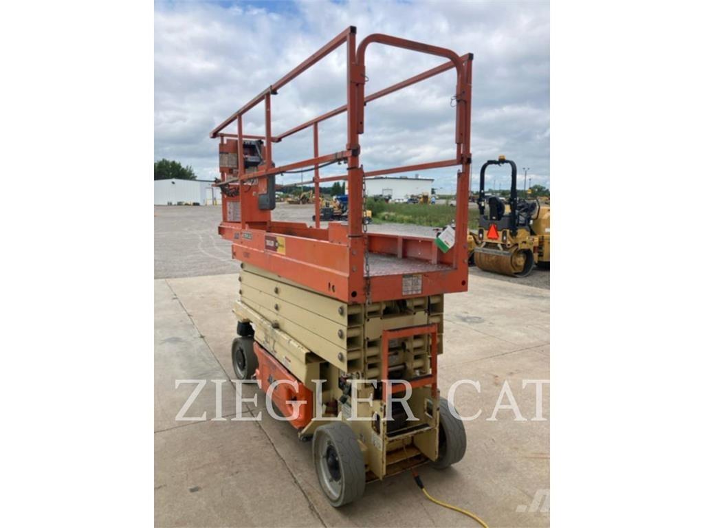JLG 2632ES シザースリフト