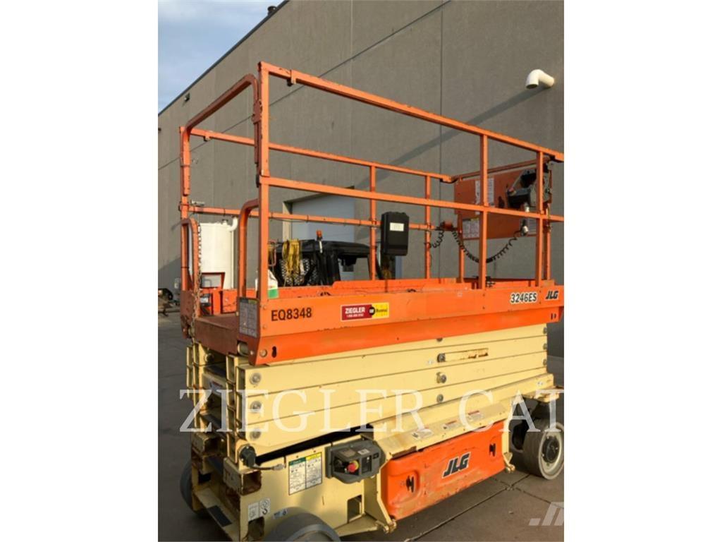 JLG 3246ES シザースリフト